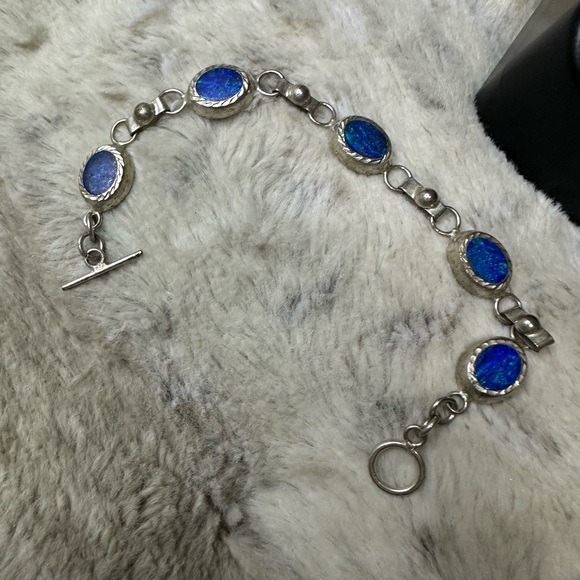Jewelry - 925 Vintage Fire Opal bracelet